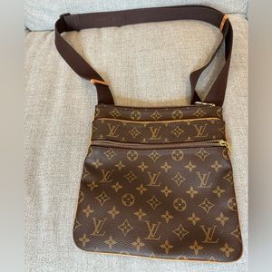 Louis Vuitton Cross Body Bag